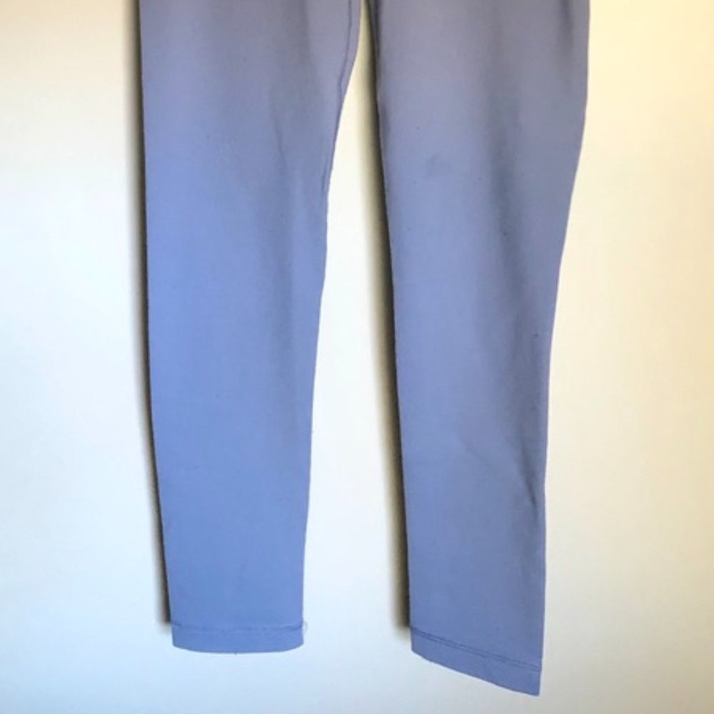 TNAchill Atmosphere Hi-Rise 3/4 Legging Aritzia - Picture 4 of 11